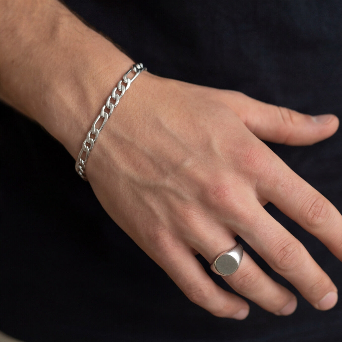 Timeless Figaro Chain Bracelet