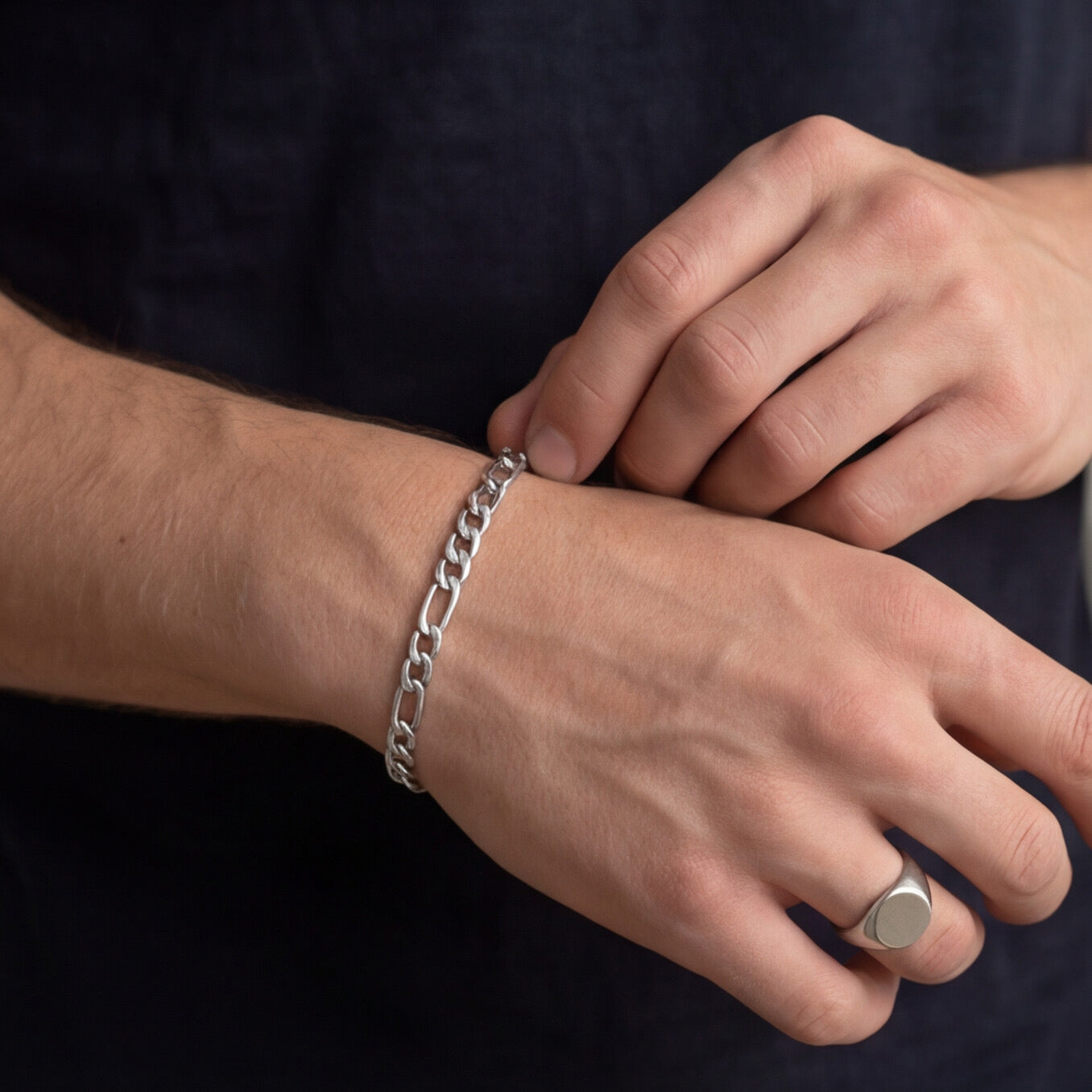 Timeless Figaro Chain Bracelet