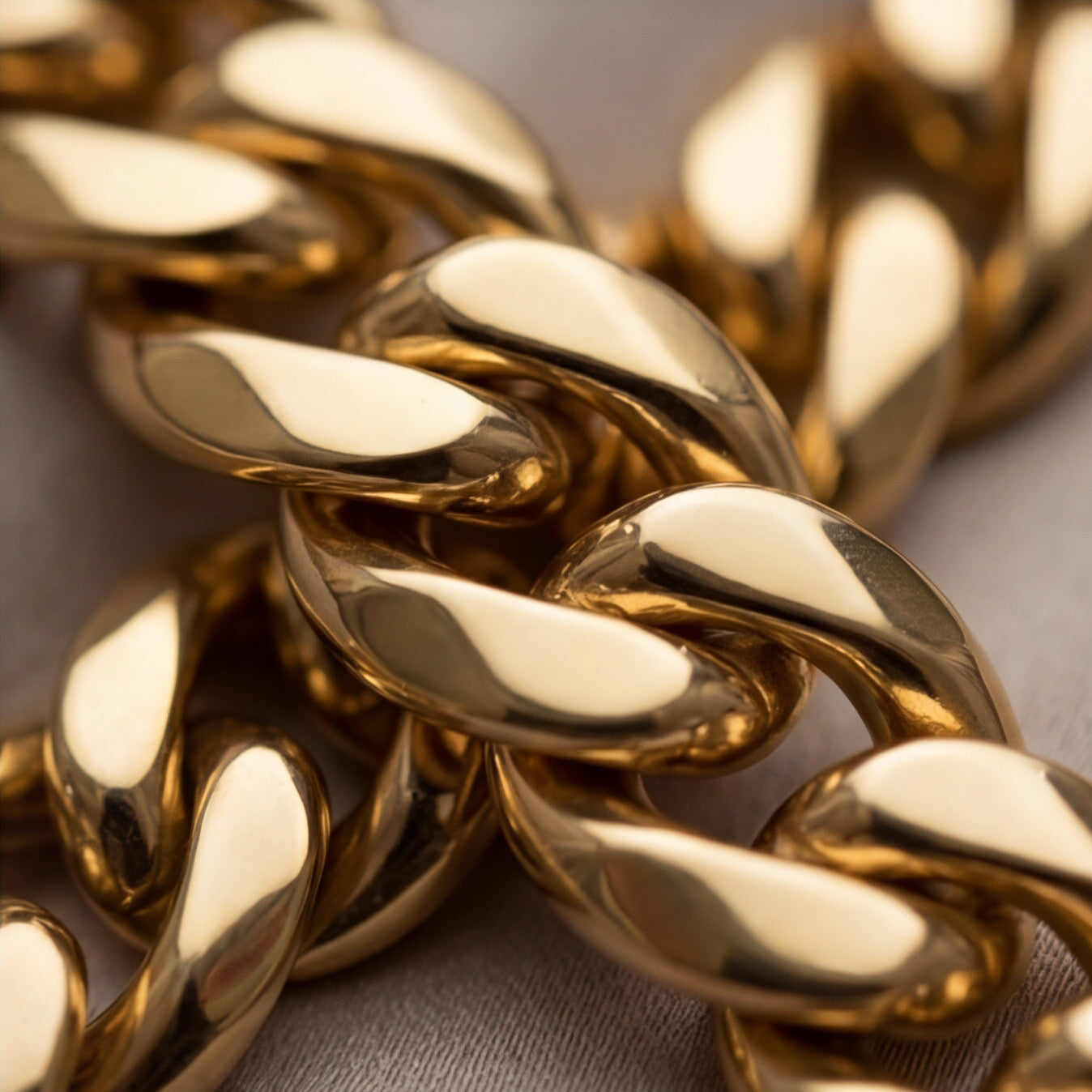 Modern Cuban Style Necklace