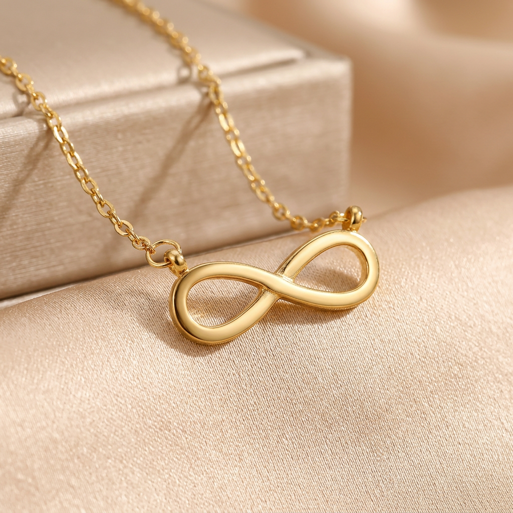 Elegante Infinity Kette minimalistisch