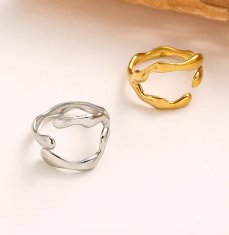 Chic Hollow Titanium Band for Her